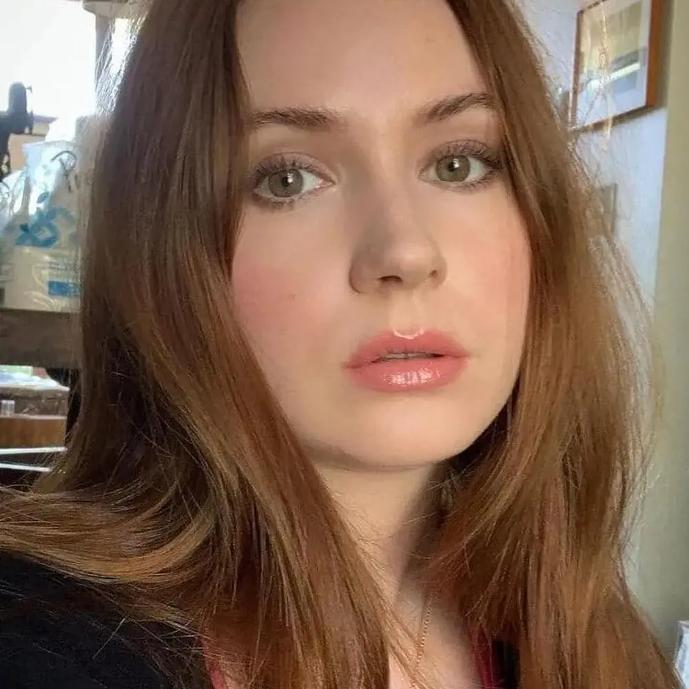 Карен Гиллан