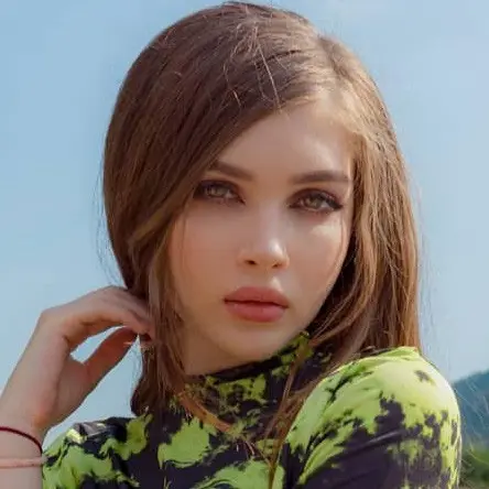 Слив Карина Стримерша
