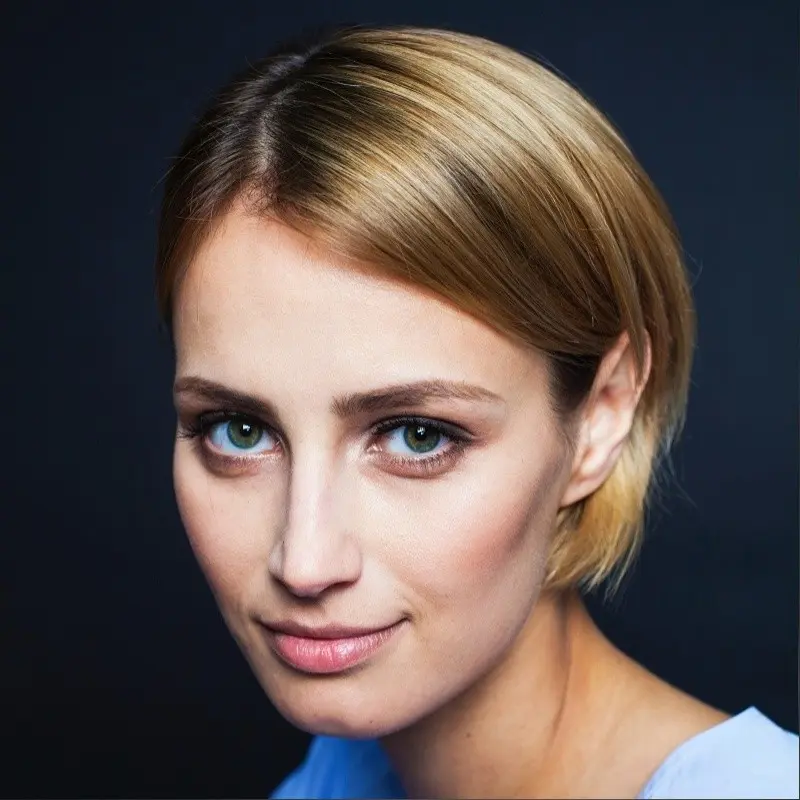 Алена Коломина