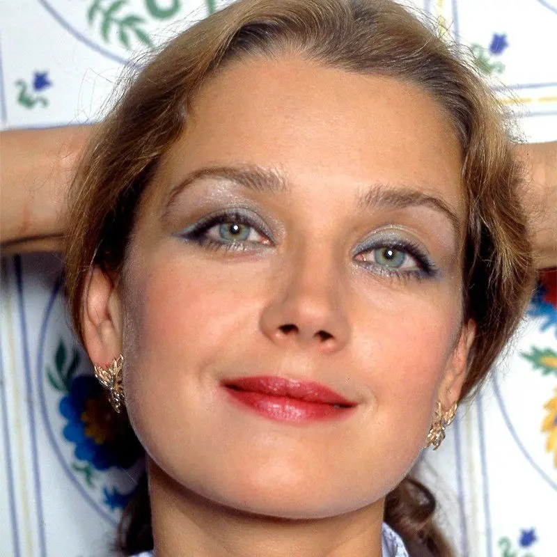 Слив Ирина Алферова